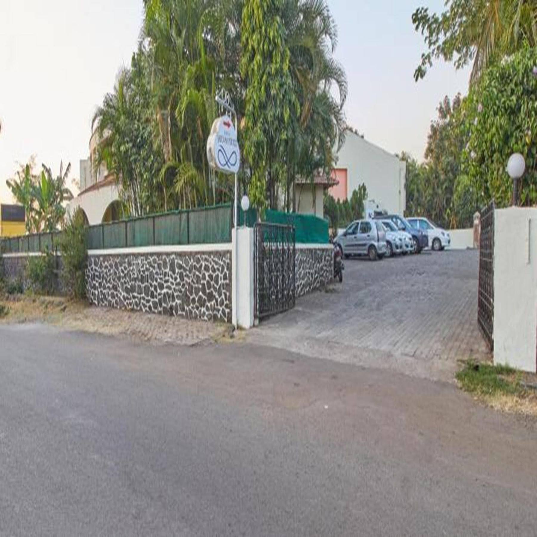 Sahil Sarovar Portico Lonavla Exterior foto